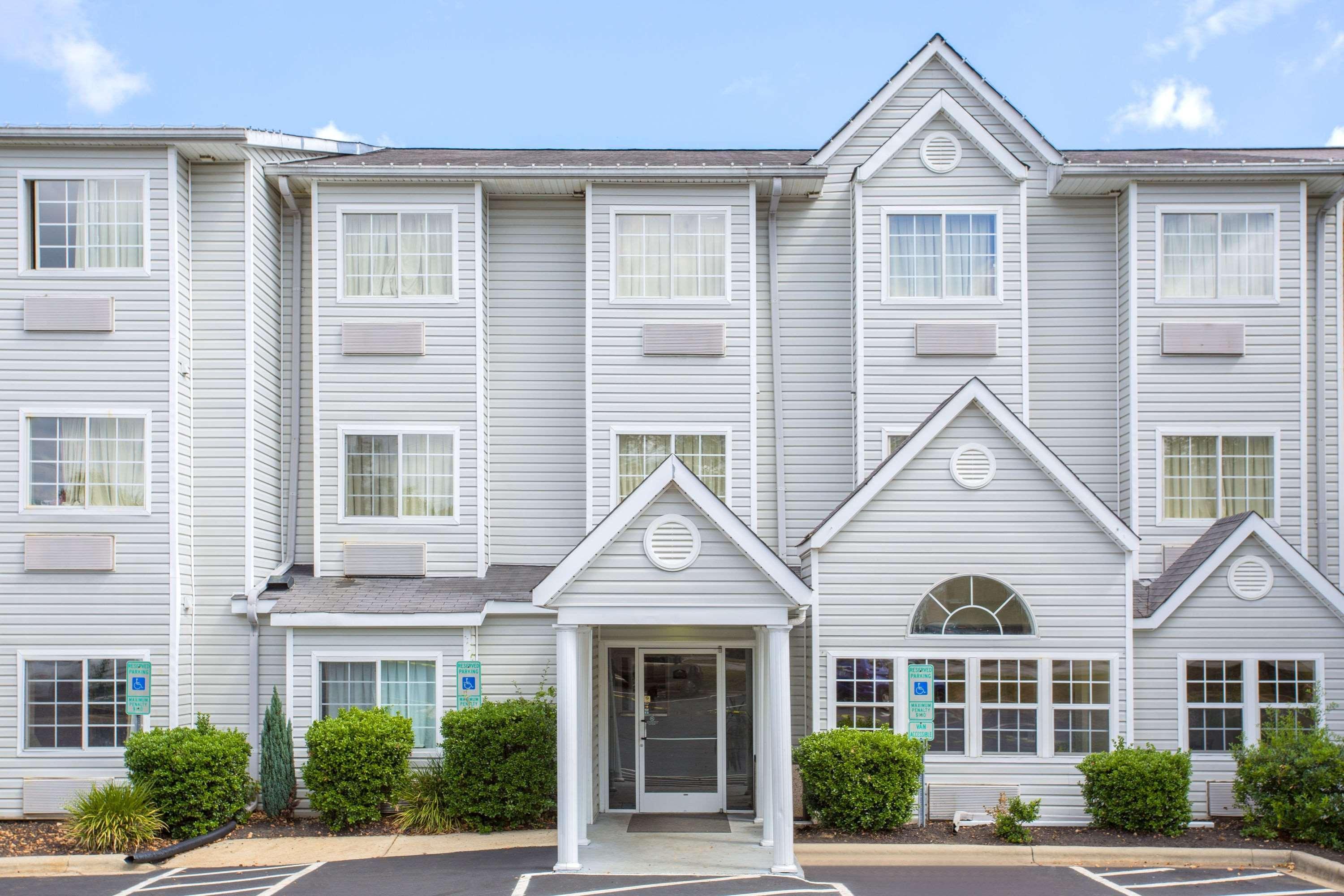 Microtel Inn & Suites By Wyndham Kannapolis/Concord Exterior photo